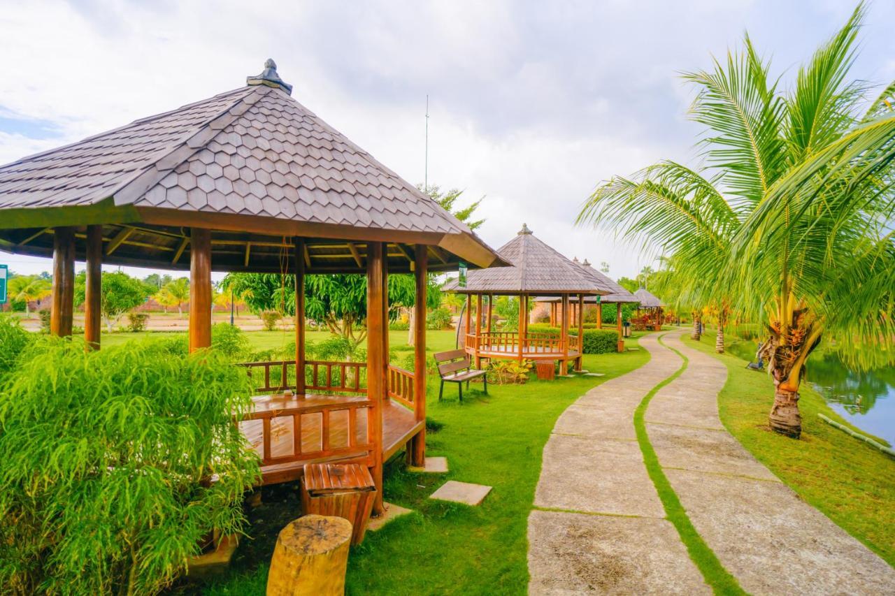 De Bintan Villa Tenaga Exterior photo