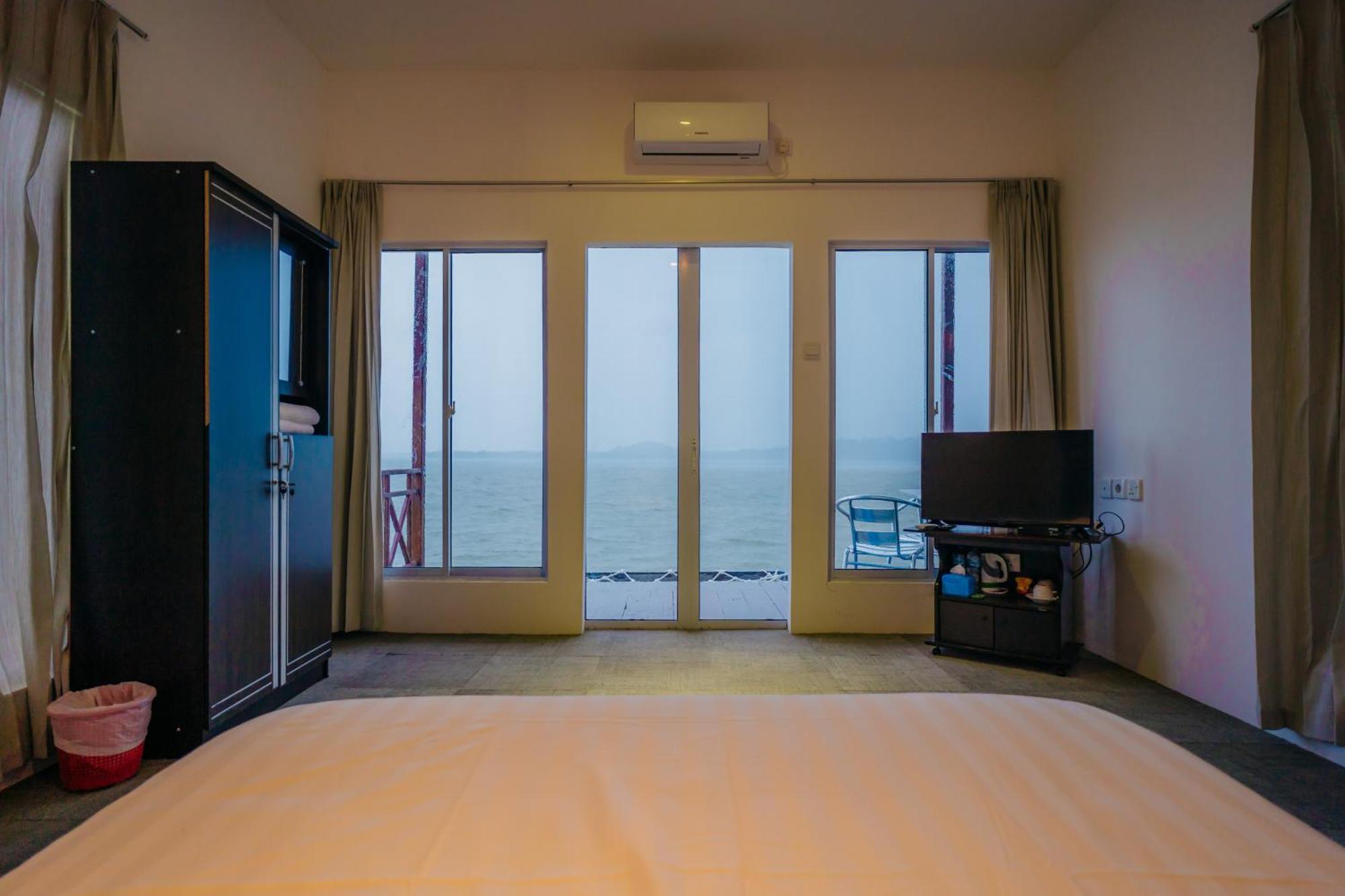 De Bintan Villa Tenaga Exterior photo